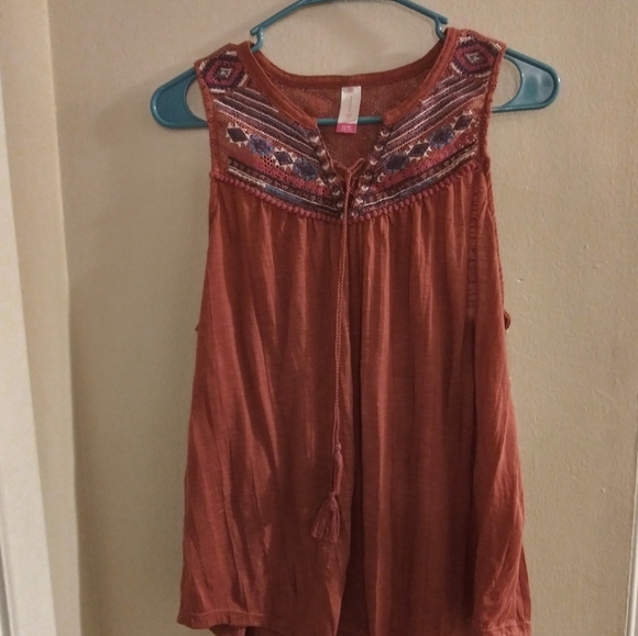 Tank top - Picture 1 of 3